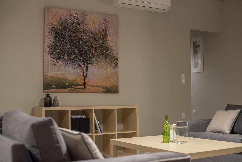 Petra Luxury Rooms And Apartments Corinth Exterior photo